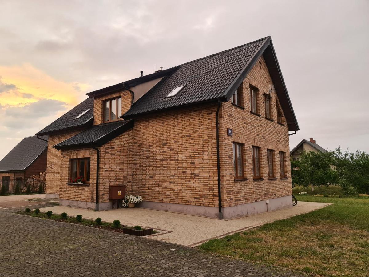 Pokoje Goscinne Wierzchucino Экстерьер фото